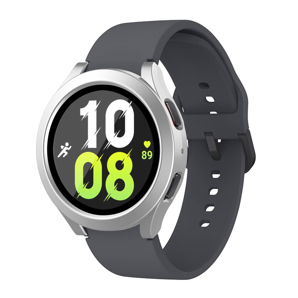 Meget Fint Samsung Galaxy Watch 5 (40mm) / Samsung Galaxy Watch 4 (40mm) Cover med Skærmbeskytter i Plastik og Hærdet Glas - Sølv#serie_3